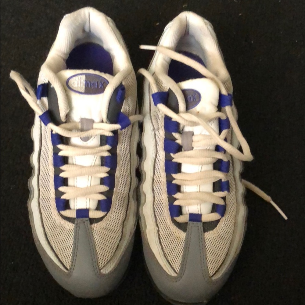 Boys Grade School Shoes